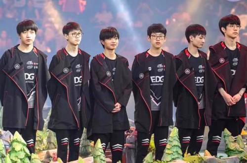 更加自信 更加自信