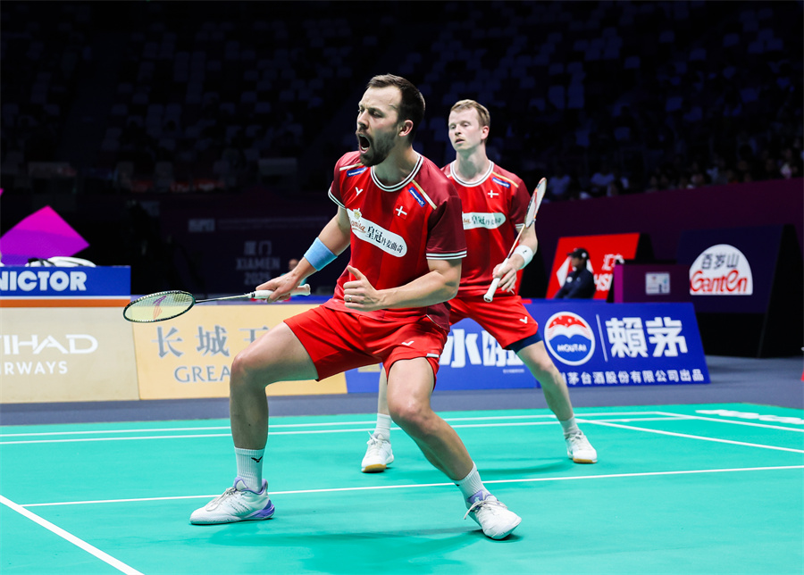 尤其是与N 尤其是与N