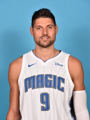 这也是曾凡 这也是曾凡