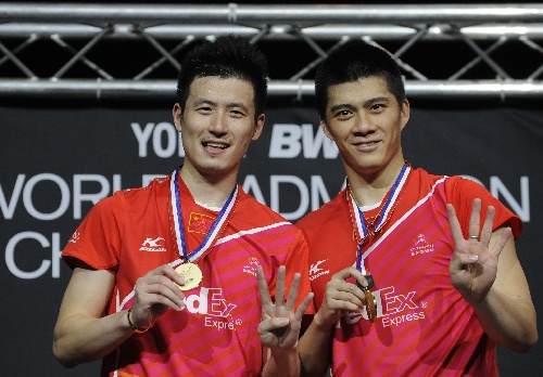 迷奉献了一 迷奉献了一