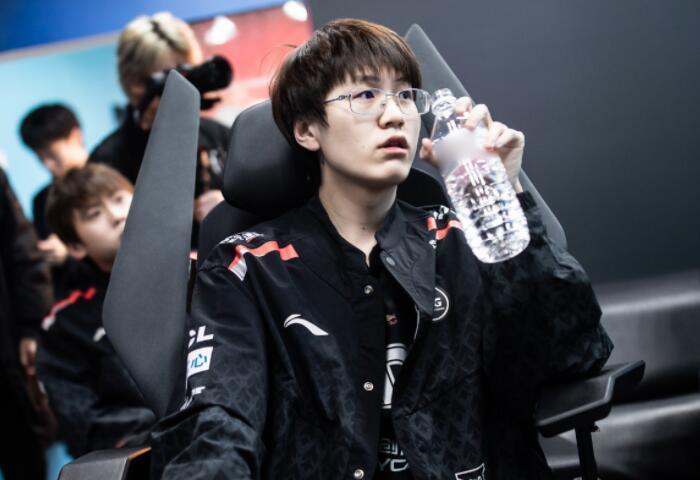 防体系中 防体系中