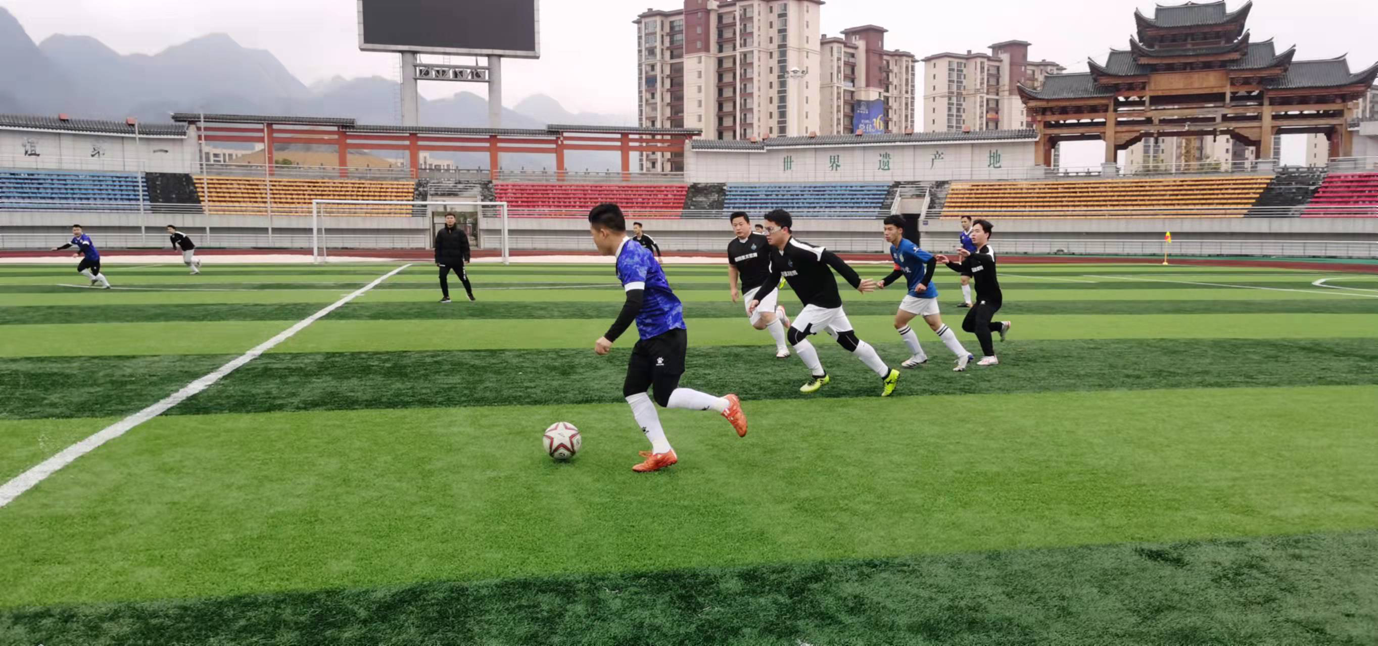 次训练中的 次训练中的