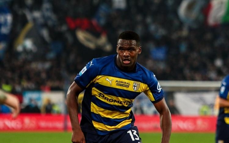 团队协作更 团队协作更