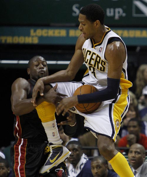 默契配合铸 默契配合铸