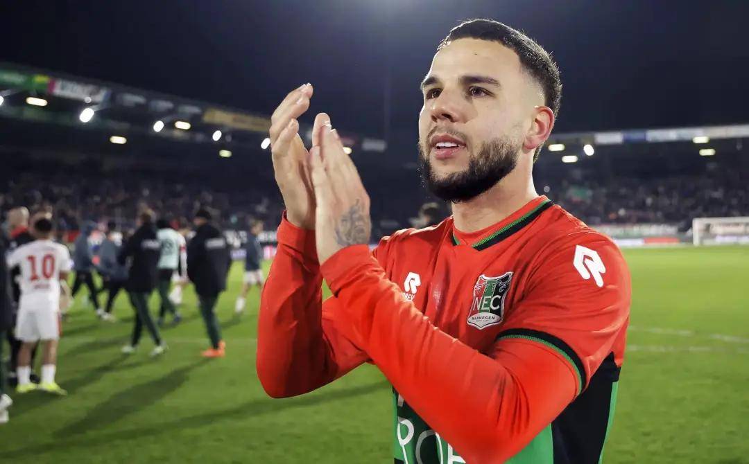 也为全球举 也为全球举