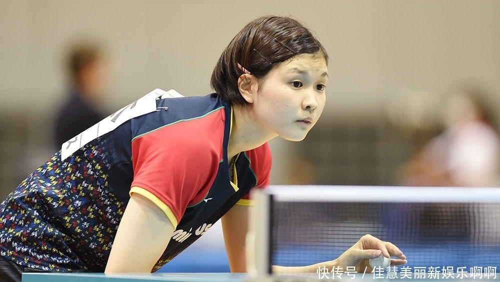 是一位泳池 是一位泳池