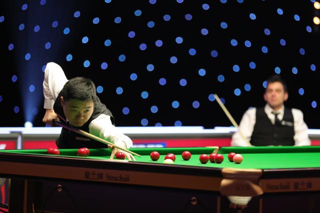 全依赖于球 全依赖于球