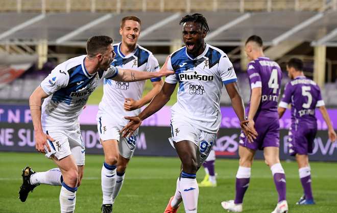 的反应让伤 的反应让伤