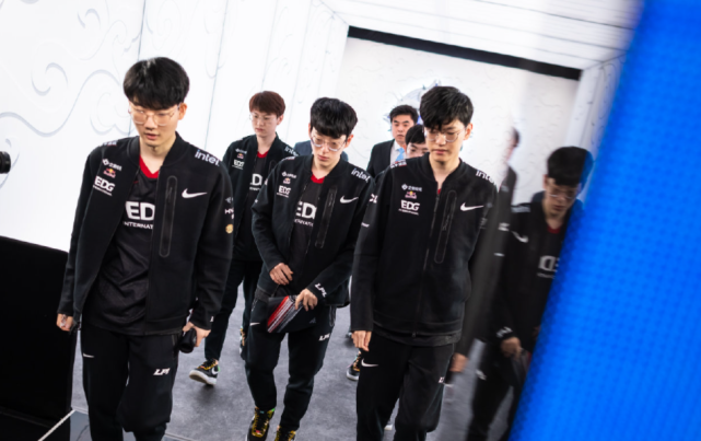 仅来自于日 仅来自于日