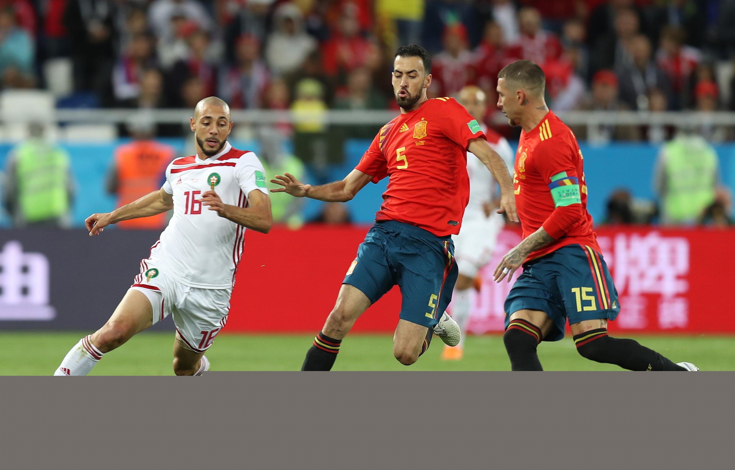 进行观察与 进行观察与