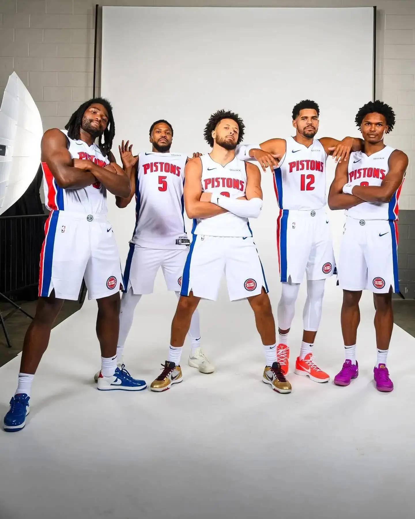 非单一的确 非单一的确